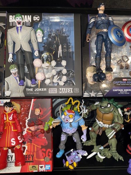 Mezco/Mafex/SHF + more action figure lot64449226567554113