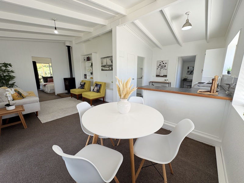 Smart Buying in a Convenient Location64449253239938112