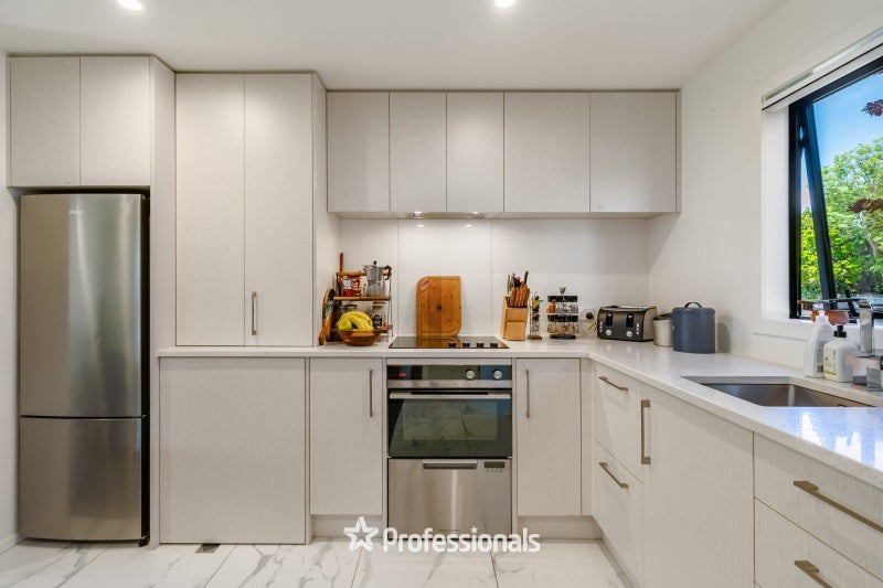 THIS ONES BETTER THAN THE OTHERS!!64449253288707112