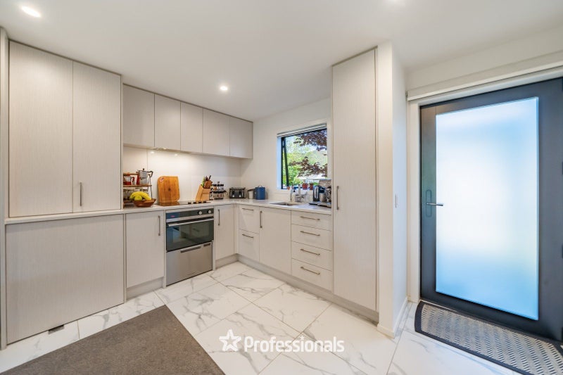 THIS ONES BETTER THAN THE OTHERS!!64449253288707113