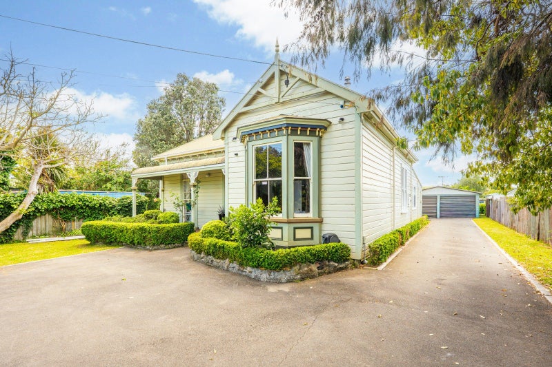 Character, charm and room to grow64449360643202110