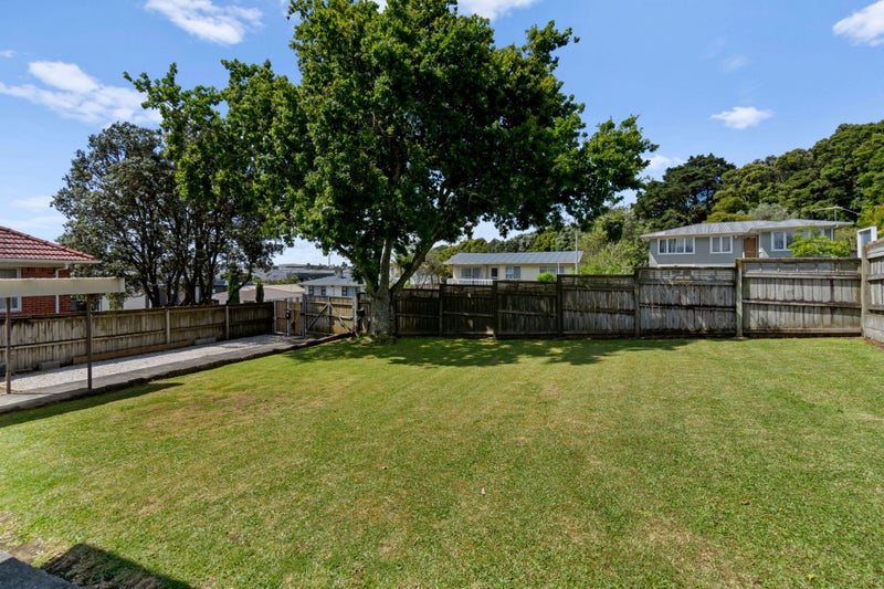 A Home with So Much to Love - and More!64449467912450111