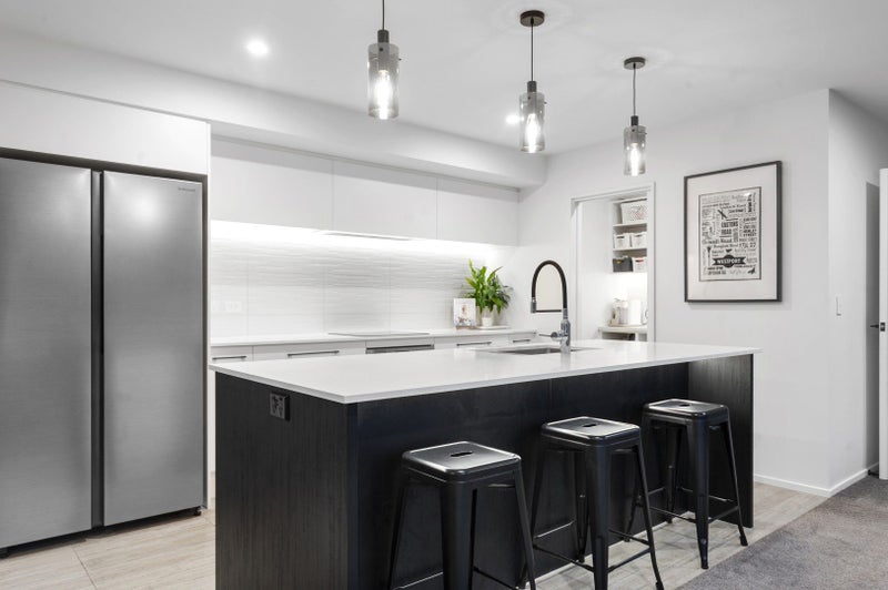 A Standout on Sweeney, Style, Space & Easy Living64449656699906113