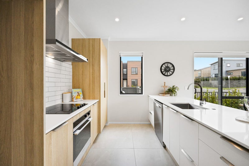 Be In Before Christmas!64682080685827114