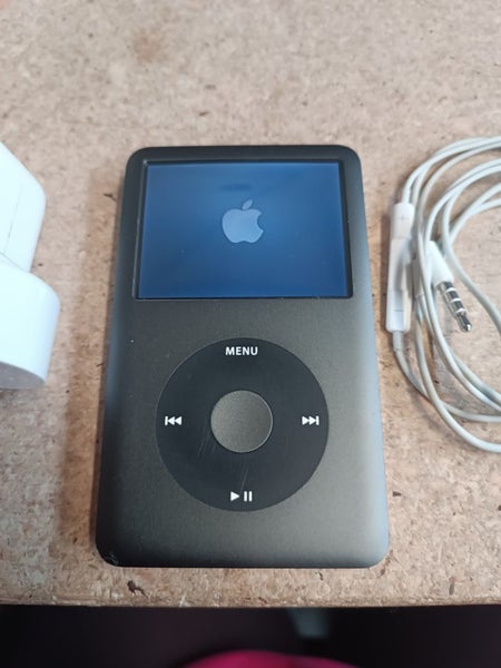 iPod Classic 7th Gen 120GB Carousel 3