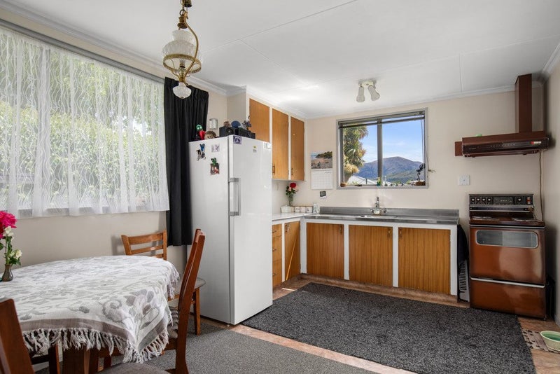 Tidy 2-Bedder Near Old Cromwell64450150680706114