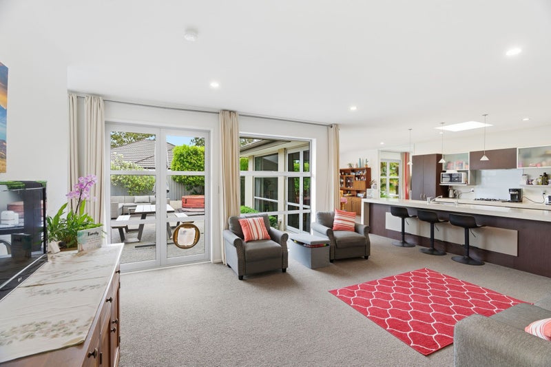 Owners have purchased!64450257220866112