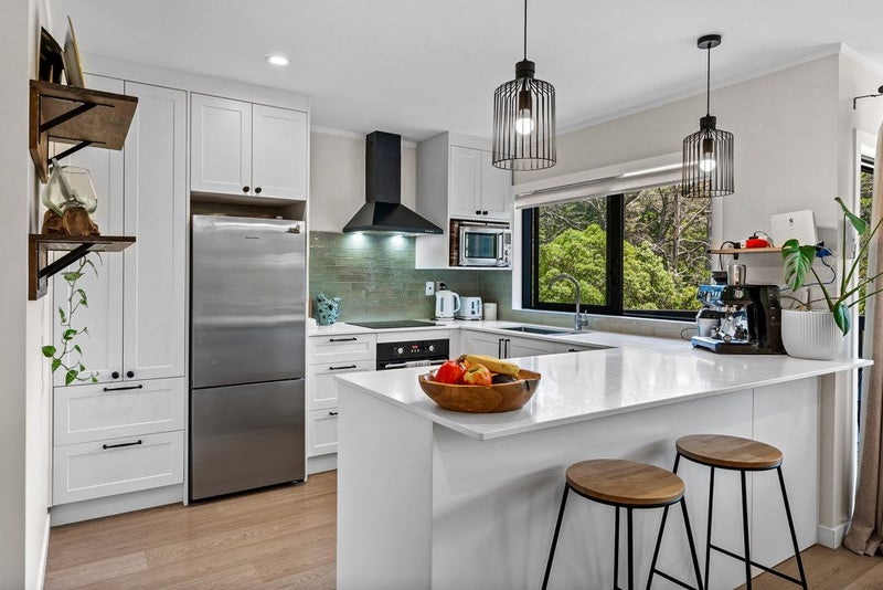 Like New Living - Renovated and Ready for Summer!64450461149314111