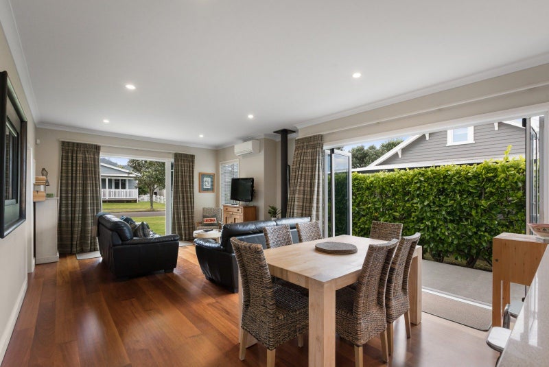 Comfortable, Modern, So Convenient64450440871553113