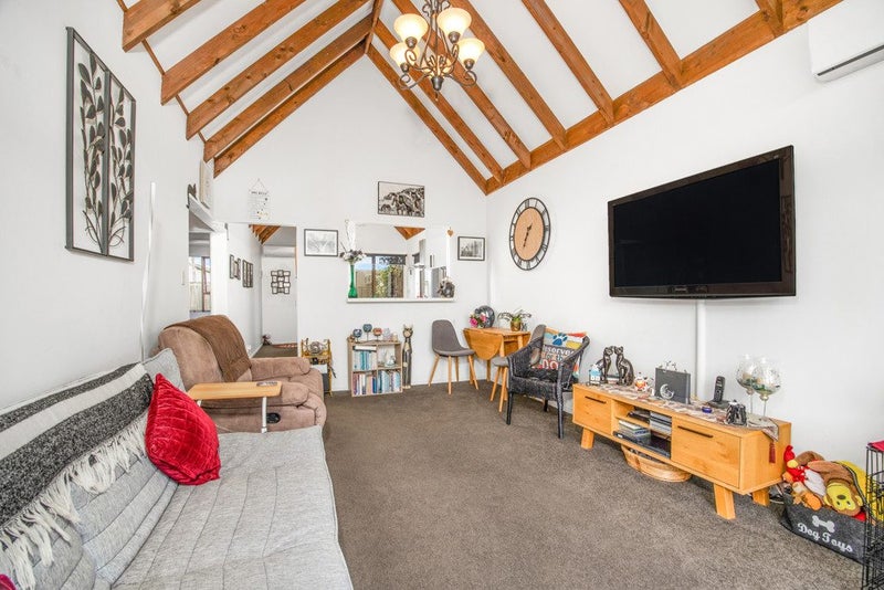 Modern, Convenient & Affordable.64450555998849113