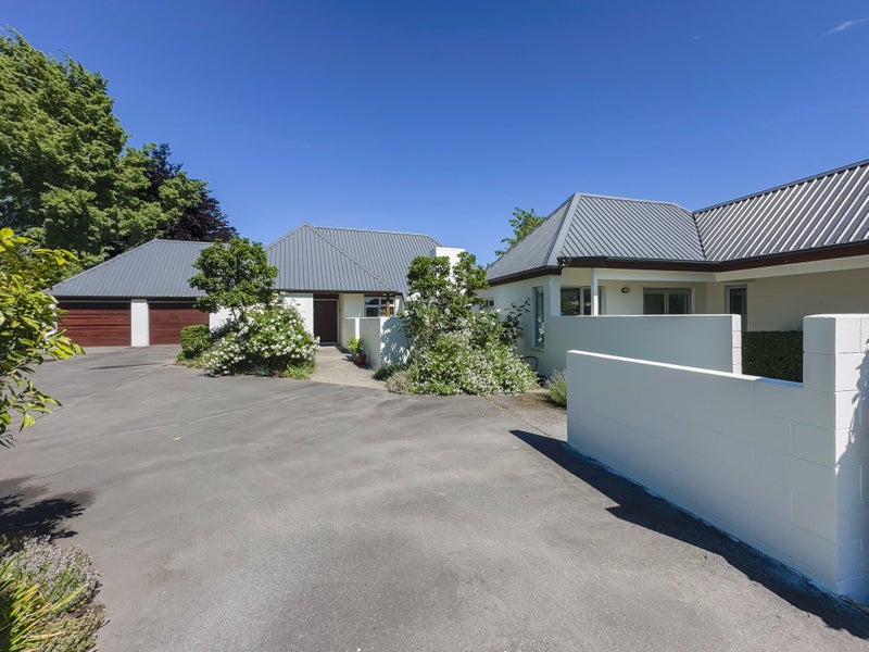 Architectural, Poolside Living & Opportunities64450857968387111