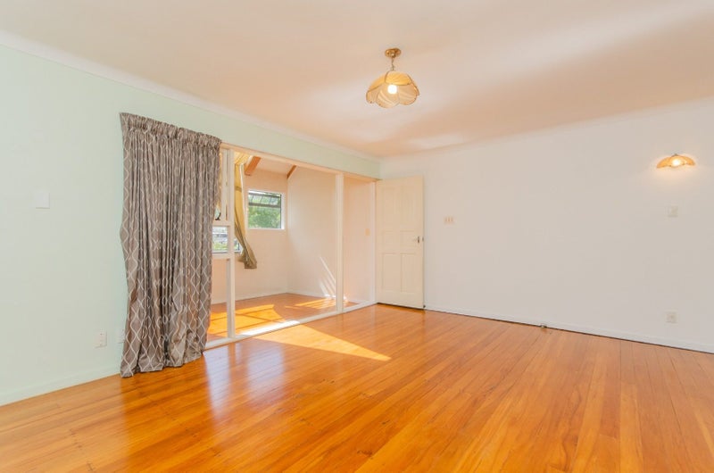 Epsom, 4 bedrooms64450643433985112