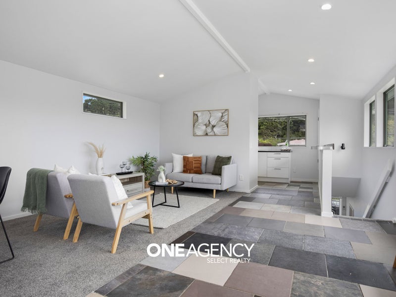 NEWLY RENOVATED - MOVE IN BY XMAS!64528202504451111