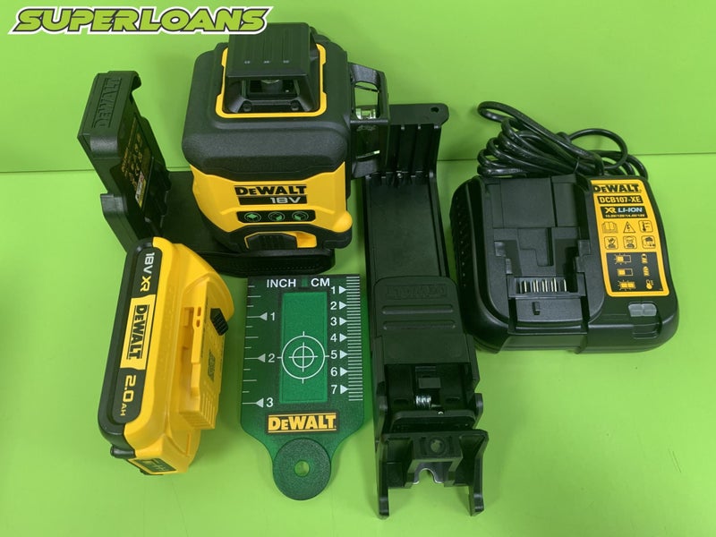 ** DEWALT LASER LEVEL KIT + BATTERY + CHARGER + CASE ** Carousel 4
