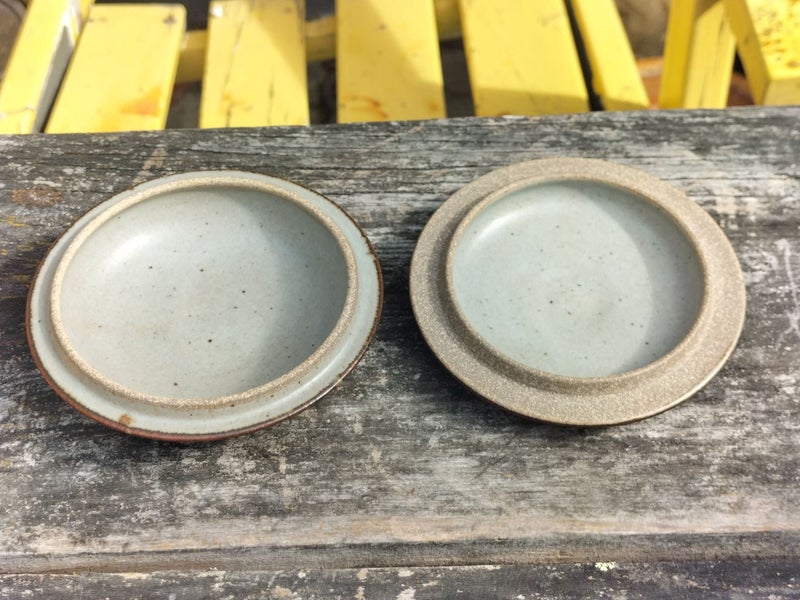 NZ Potter Neil Grant Stoneware Trinket Box Carousel 5