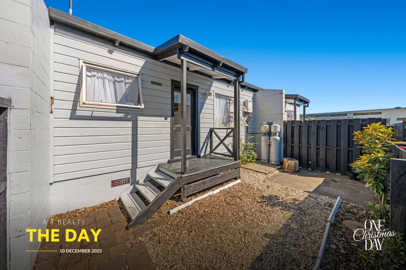 #THEDAY Vendors Relocating! Must Sell!64451048289793110