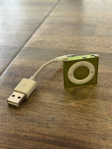 iPod Shuffle 2GB 4th Gen Green Carousel 1
