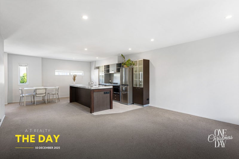 #THEDAY - Central and Spacious Convenient Living64528687801347110