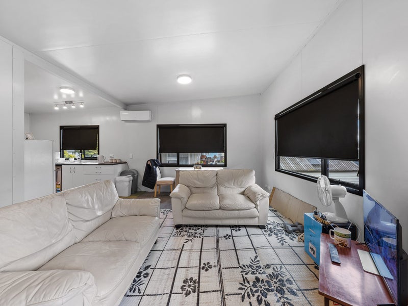 #THEDAY - Overseas Vendor wants it GONE!64528687819266110