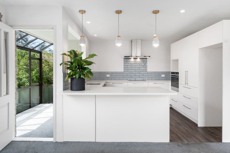 Space, substance, versatility.64458415480450114