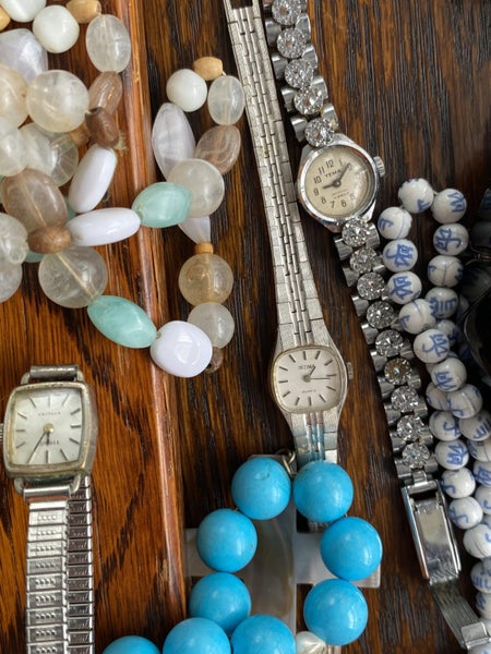 Vintage Costume Jewellery and Swiss watches Carousel 2