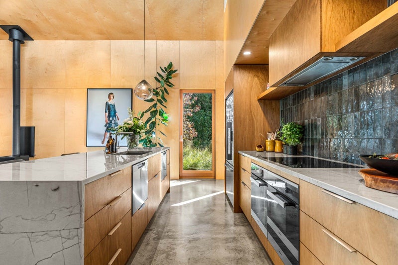 A Visionary Architectural Masterpiece64451544697731114