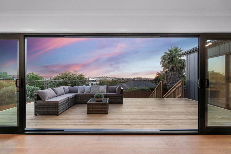 Single Level Living in the Heart of the Rangi Zone64451544717315111