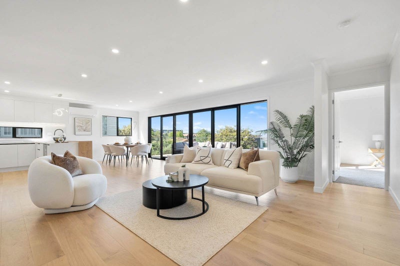 Single Level Living in the Heart of the Rangi Zone64451544717315113