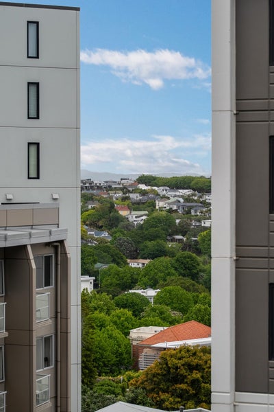 Elevated Living, Elevated Views, Elevated Location64451544725122113