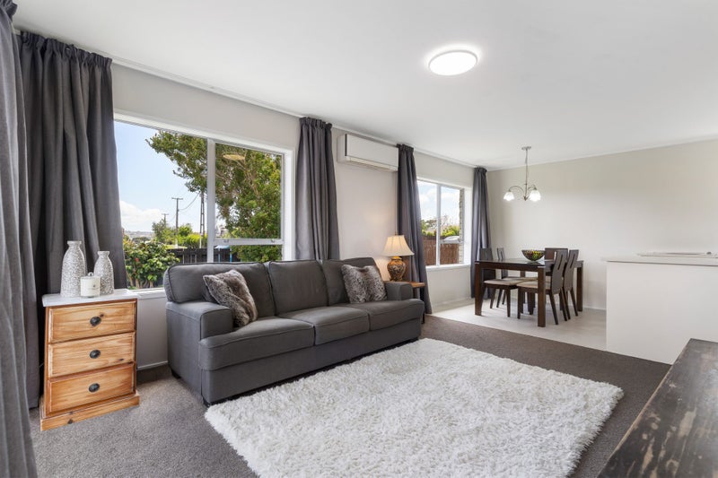 #THEDAY Low Maintance - Brick & Tile64529583188738112