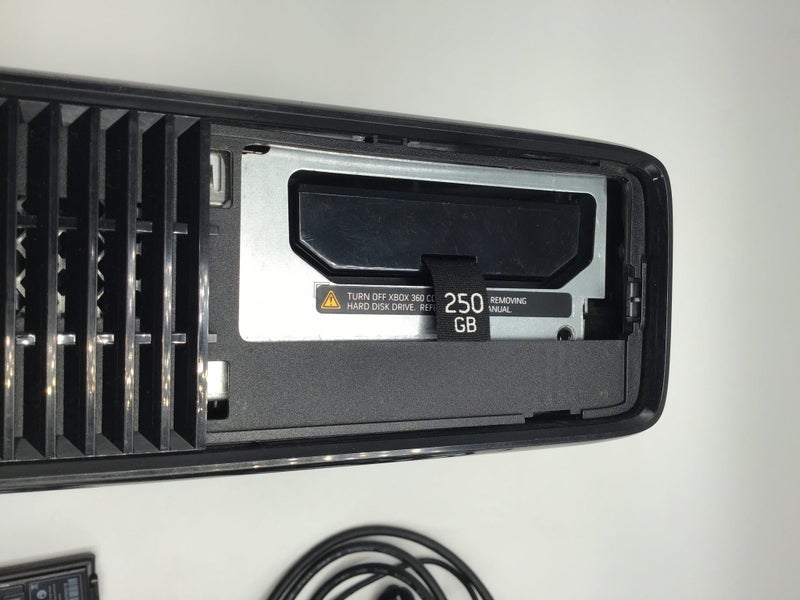 * 250GB Slim Xbox 360 Console w/ 2 Controllers & Rechargable Battery Packs * Carousel 5