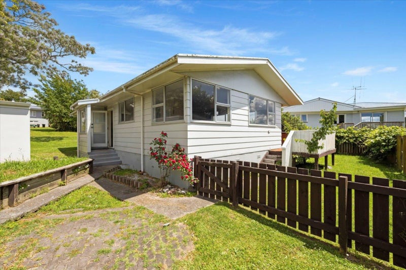 Step onto the property ladder!64459206792451111