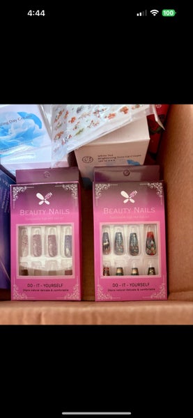 Skincare Beauty Bundle – Luxury Pamper Hamper Carousel 6