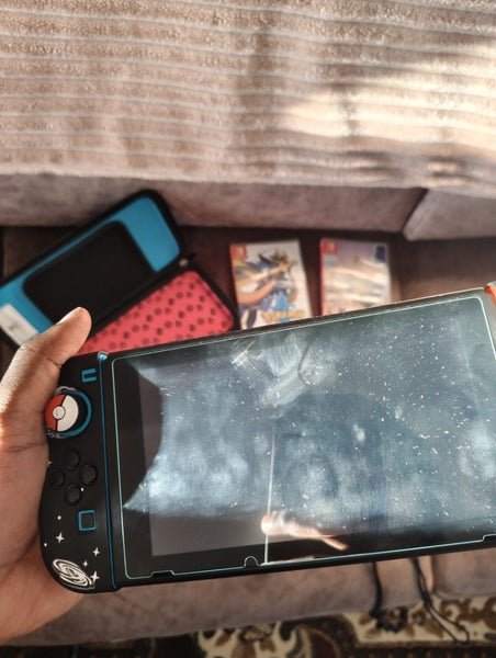 Nintendo switch + accessories Carousel 2