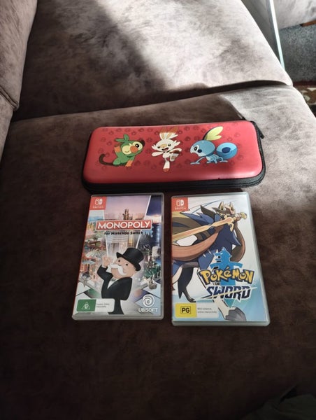 Nintendo switch + accessories Carousel 5