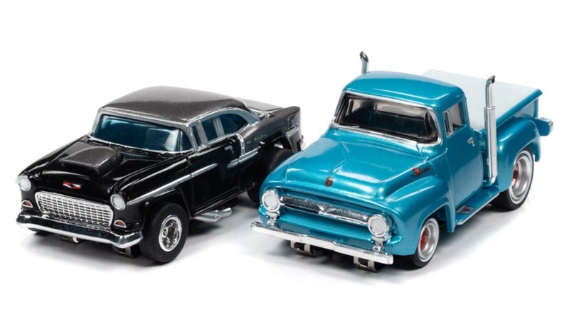 AutoWorld California Cruising Slot Car Set '55 Chevy Bel Air & '56 Ford Pickup Carousel 2