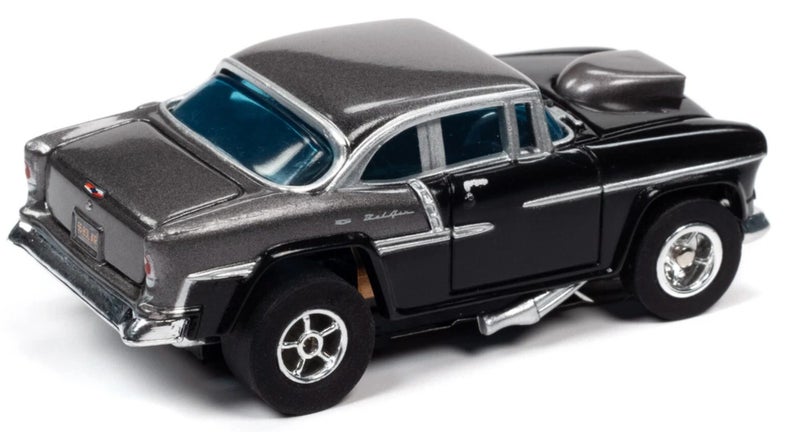 AutoWorld California Cruising Slot Car Set, '55 Chevy Bel Air & '56 Ford Pickup Carousel 7