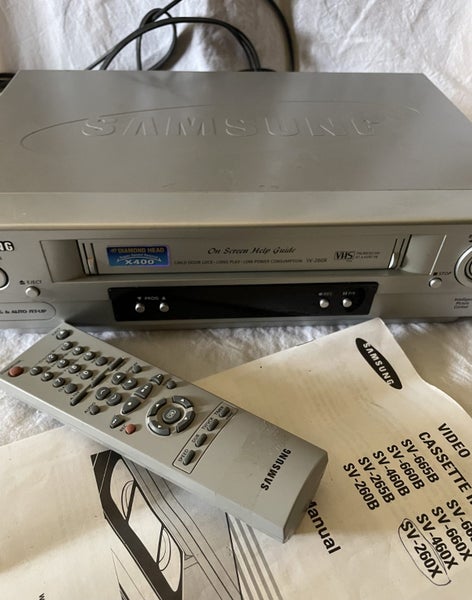 Vintage 90’s SAMSUNG SV-260X VCR With Remote Carousel 1