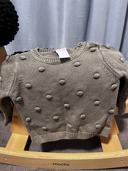 Little Bundle jumpers 6-12m Carousel 4