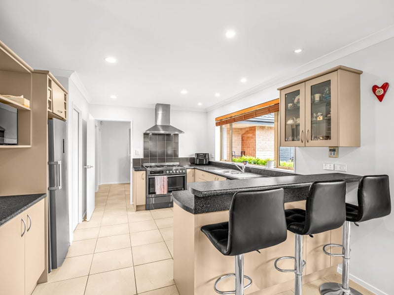 Space, Sunshine and Privacy64454214194177114