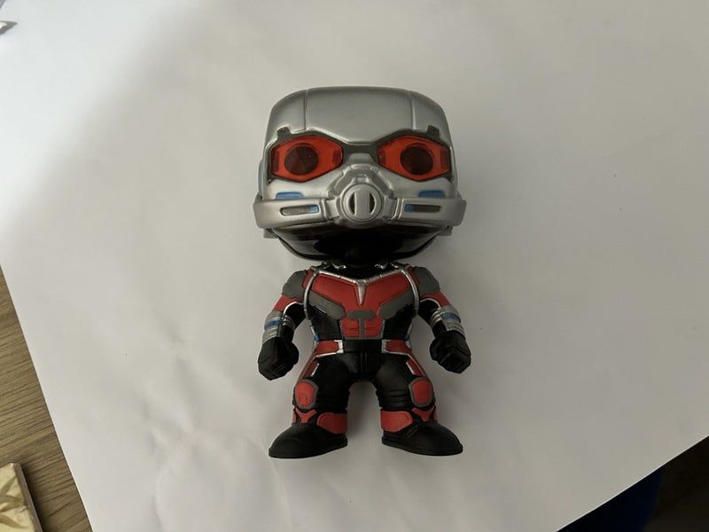 Big Giant Man Pop Carousel 1