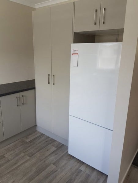 Hamilton East, 6+ bedrooms64455460357762111