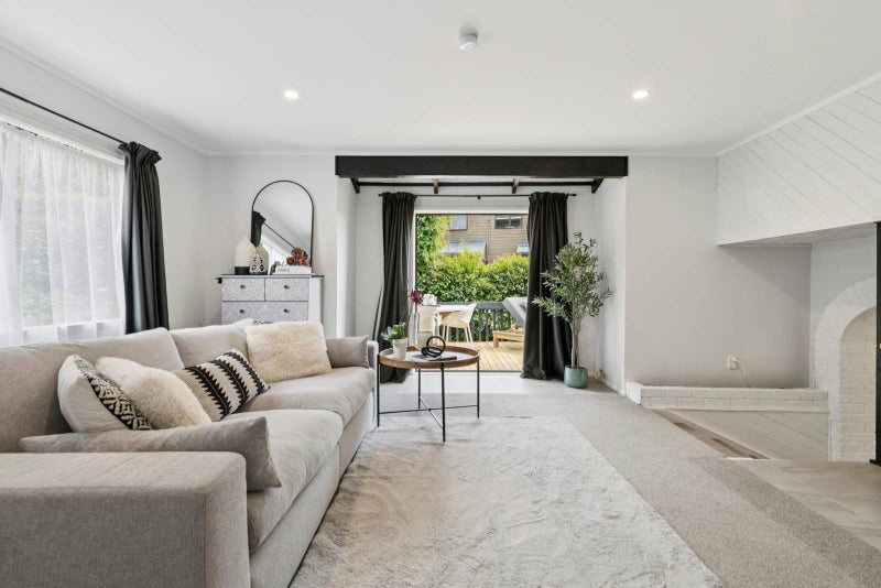 Dream Starter in Prime Shelly Park!64455610382850113