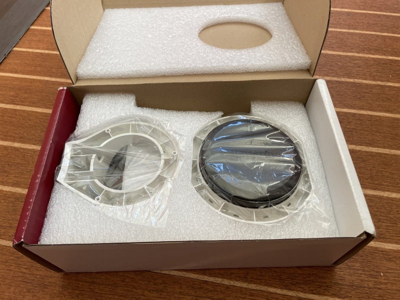 Raymarine ACU-200 and EV-1 Autopilot for Marine / Boats Carousel 3