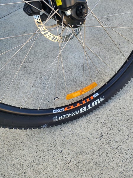 GT MTB Large 29 Inch Wheels with loads of accessories64457493032835112