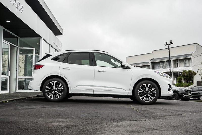 2023 Ford Escape ST-Line X PHEV64613431262594112