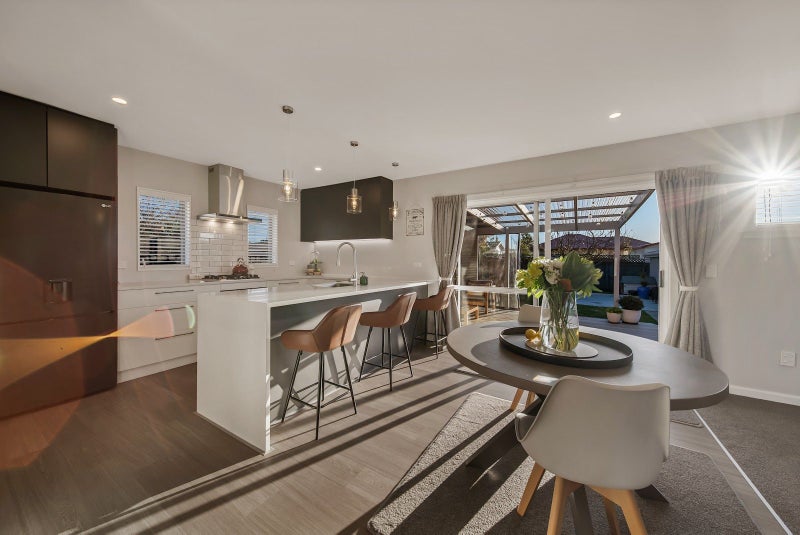 Elegant and Polished!64458415437186111