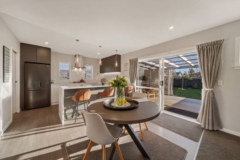 Elegant and Polished!64458415437186114