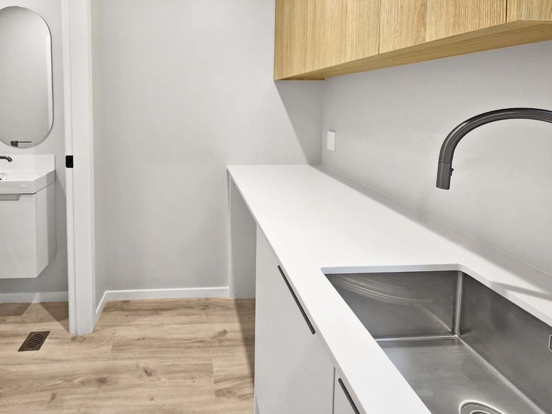 Wainuiomata, 2 bedrooms64458516857601113