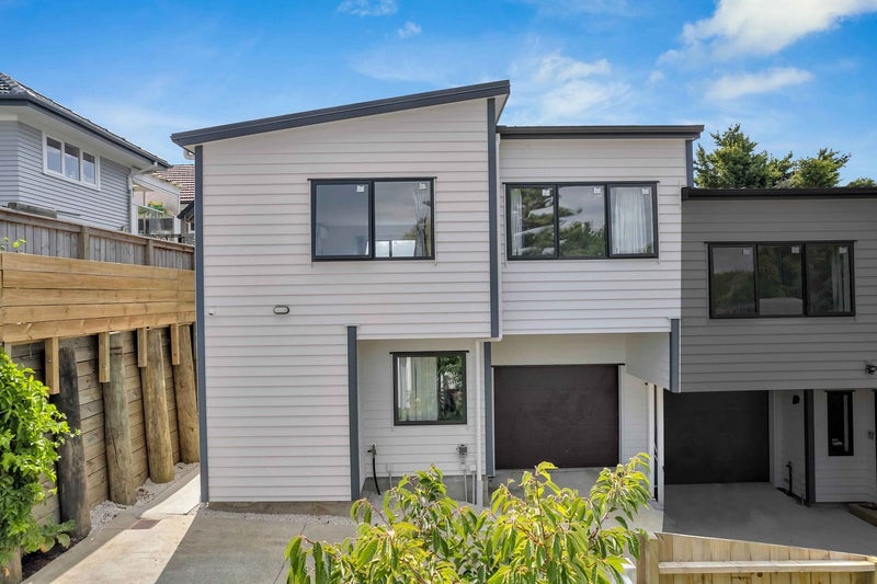 Mangere Bridge, 3 bedrooms64458710747777110